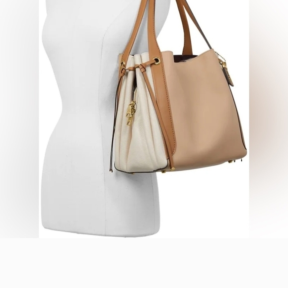 Coach Cream and Tan Women's Tote Bag - Picture 5 of 8